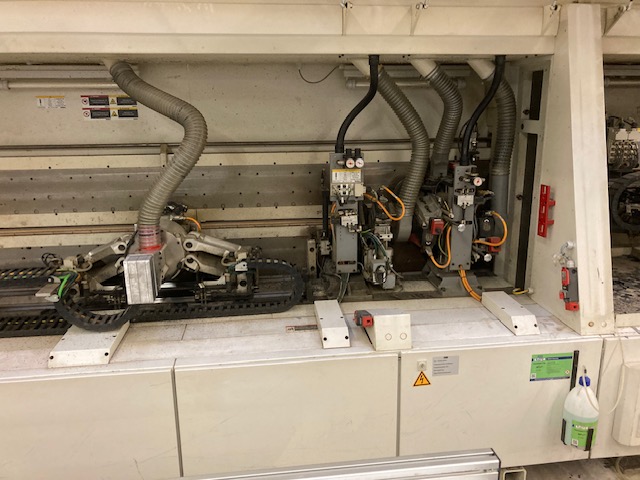 Doppelseitige Kantenanleimmaschine IMA Typ Combima/II/500/B/R3